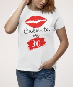 Ženska kratka majica za rojstni dan - čudovita pri 30